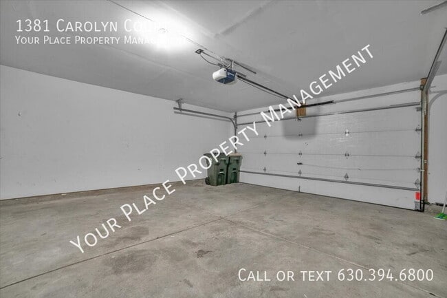 Building Photo - 1381 Carolyn Ct