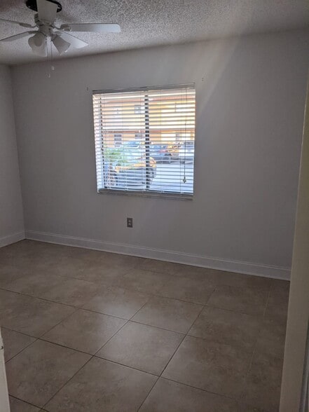 Building Photo - 6081 W 24th Ave