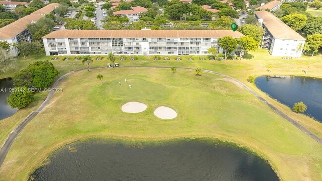 Building Photo - 13250 SW 4th Ct