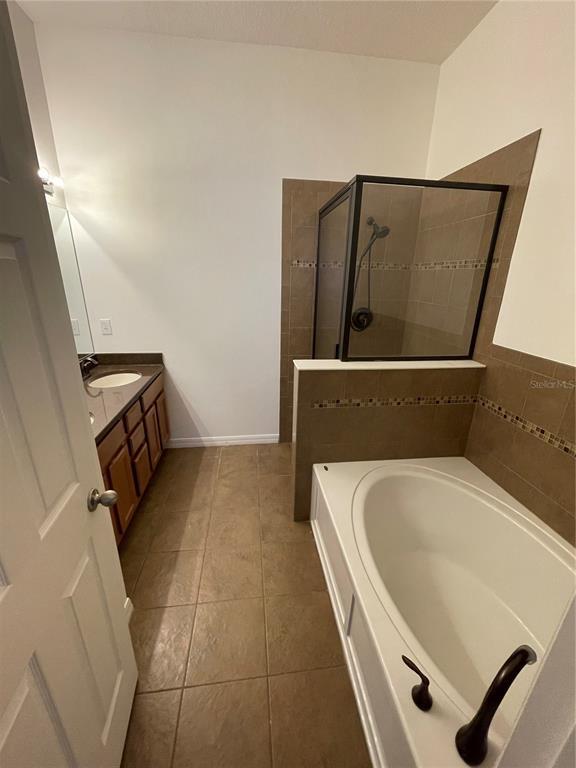 Building Photo - 4766 68th Terrace