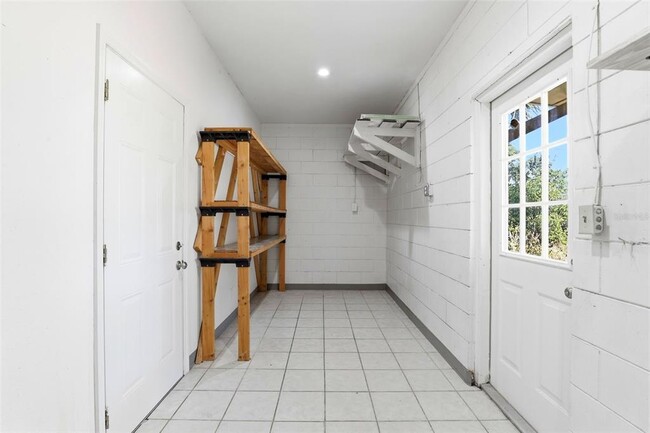 Building Photo - 1913 Baldwin Dr