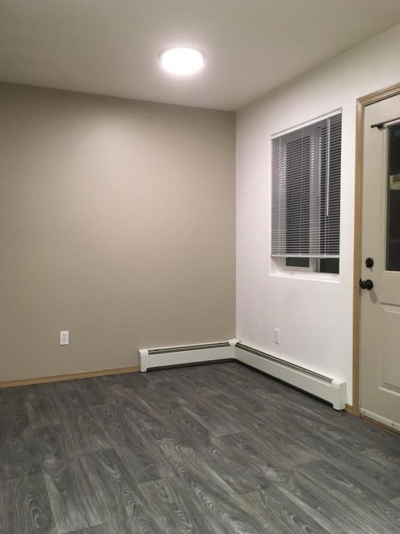 Building Photo - Tiara Apartments (Unfurnished) - Soldotna