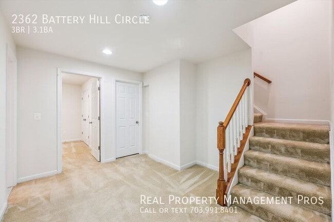 Building Photo - 2362 Battery Hill Cir