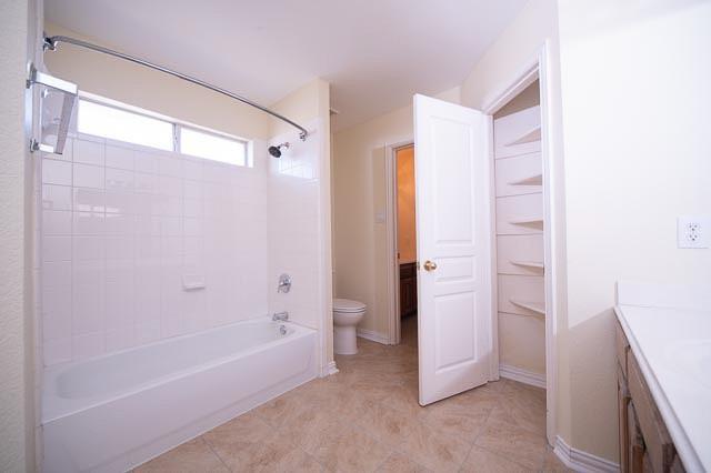 Building Photo - 1905 Meera Ln