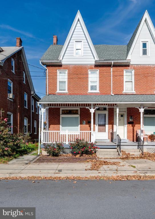 Building Photo - 121 W Arch St