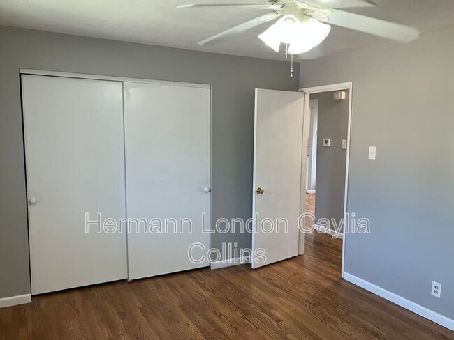Building Photo - 7406 Olian Dr