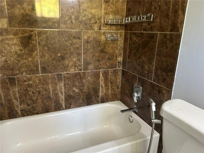 Building Photo - 1455 Cedar Heights Dr