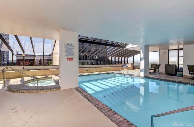 Swimming pool - 2201 3rd Ave