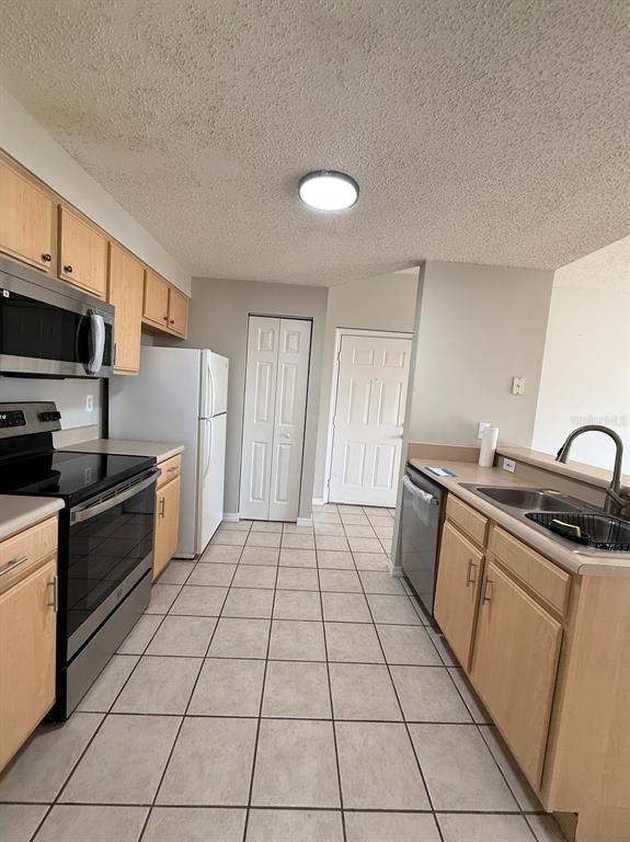 Building Photo - 10831 Windsor Walk Dr