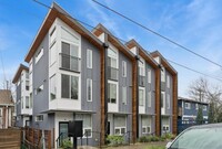 Building Photo - 2 bedroom in Seattle WA 98144