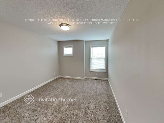 Building Photo - 10916 Zest St NE