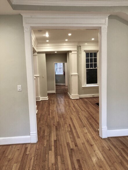 Building Photo - 1306 Fairmont St NW