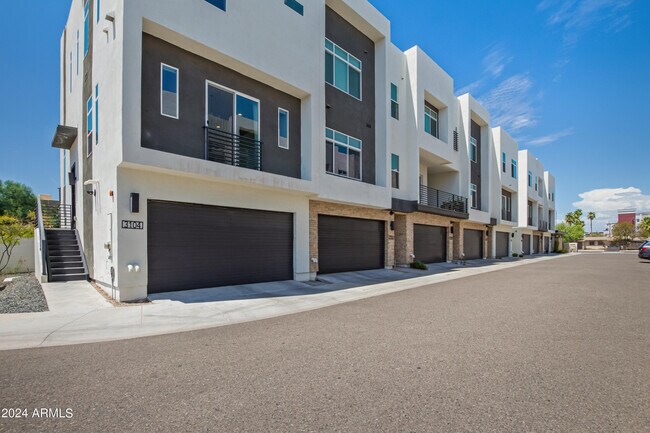 Building Photo - 3104 N 71st St