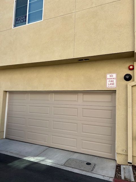 Building Photo - 625 Savi Dr