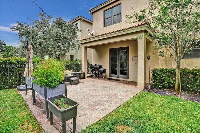 Building Photo - 760 NE 193rd Terrace