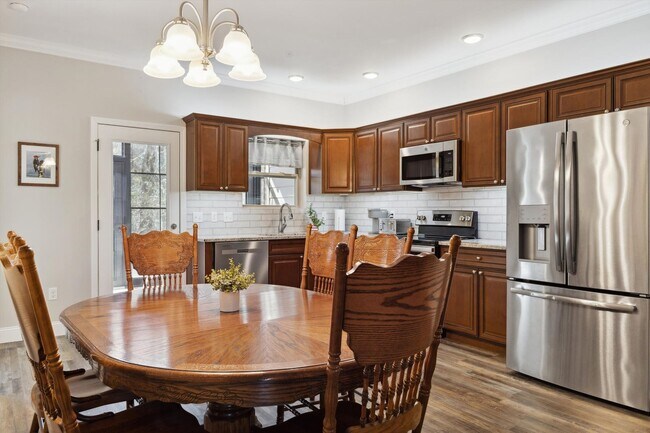 Building Photo - 235 Bishop Cap Cir