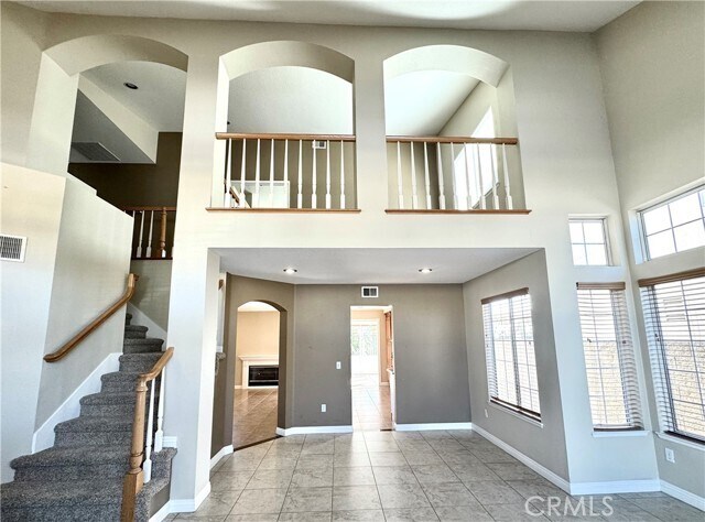 Building Photo - 16208 Peppertree Ln