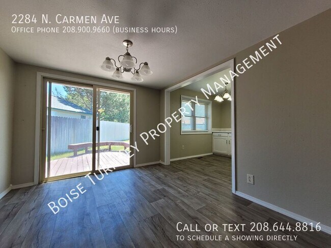 Building Photo - 2284 N Carmen Ave
