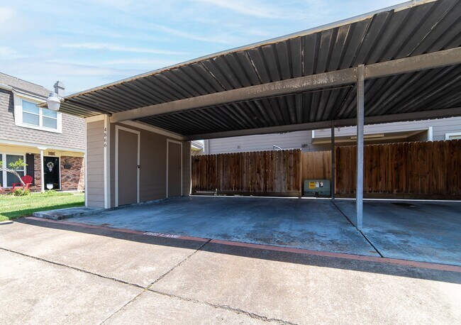 Building Photo - 4866 Milwee St