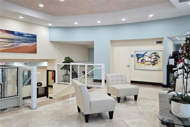 Building Photo - 7600 Collins Ave