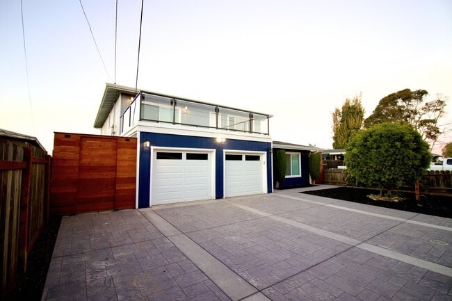 Building Photo - 1771 Tulane Ave