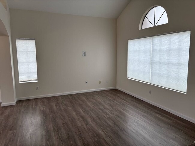 Building Photo - 12790 Lambeth St