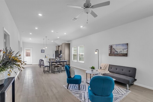 Building Photo - 25524 Prairie Clover Wy