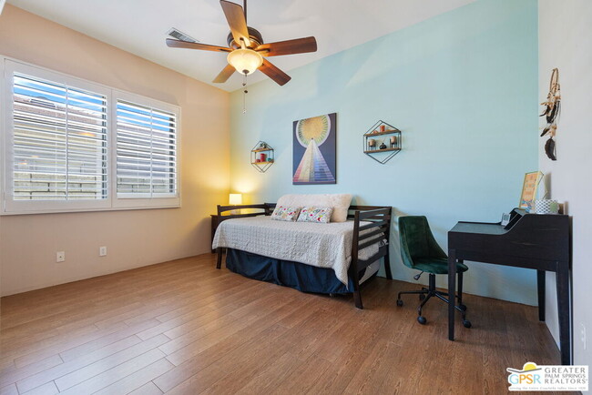 Building Photo - 40870 Avenida Rosario