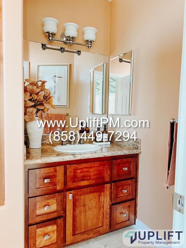 Building Photo - 36114 N Peak Way