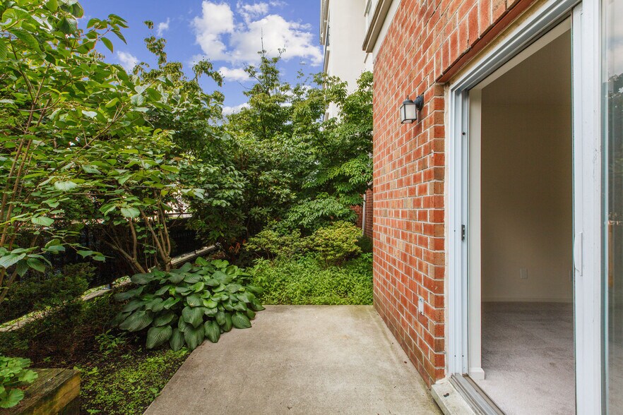 The Village at Bronxville 125 Parkway Rd Bronxville NY 10708 Apartment Finder