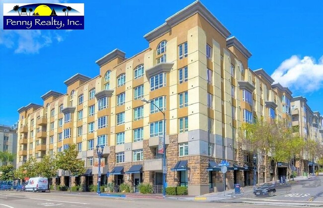 Building Photo - 2 Bedroom  2 Bath plus Loft with Breathtak...