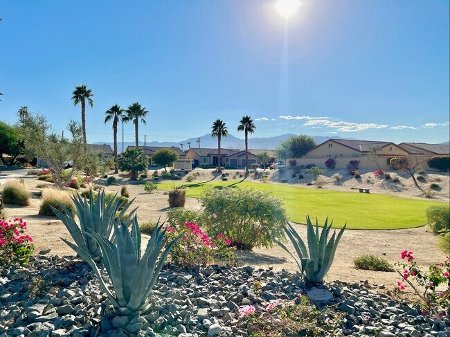 Building Photo - 81125 Avenida Fayelynne