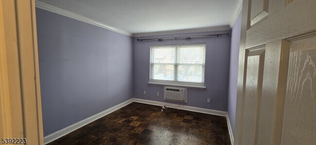 Building Photo - 100 Luttgen Pl