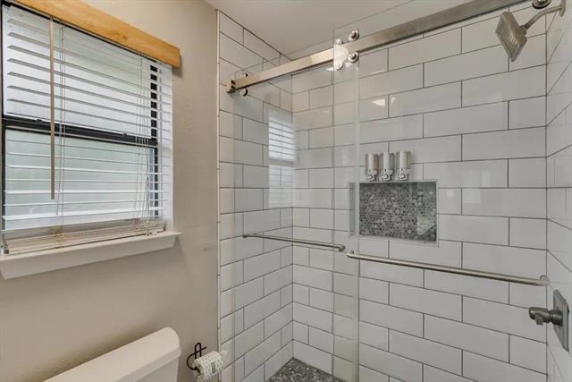 Building Photo - 1012 Filmore Dr