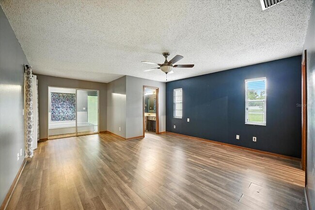 Building Photo - 4262 S Centennial Ave