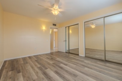 Building Photo - Green Valley 55+ Community  (one occupant must be at least 55 years old and no one under 18 allowed)