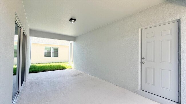 Building Photo - 5694 ENCHANTED MEADOW Aly