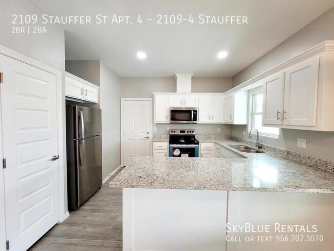 Building Photo - 2109 Stauffers St