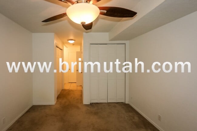 Building Photo - 31 M St