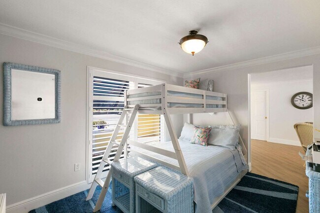 Building Photo - 685 N Barfield Dr