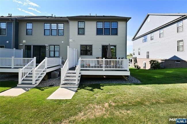 Building Photo - 31 Hearthstone Ct