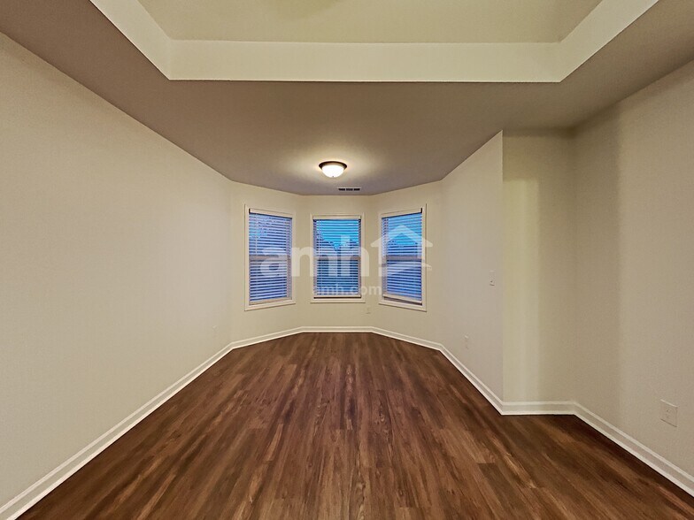 Building Photo - 1135 Blankets Creek Dr