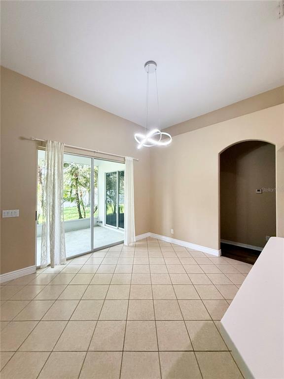 Building Photo - 27202 Fordham Dr