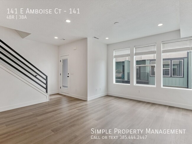 Building Photo - 141 E Amboise Ct