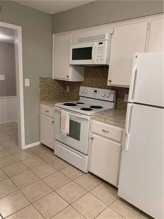 Building Photo - 1713 E Lindsey St