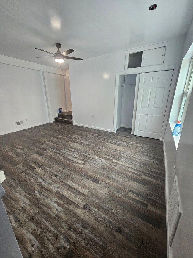 Building Photo - 3144 Bohem St