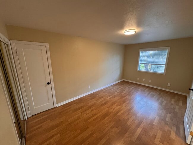 Building Photo - 201 H St