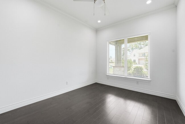 Building Photo - 14130 Aspen Woods Ct