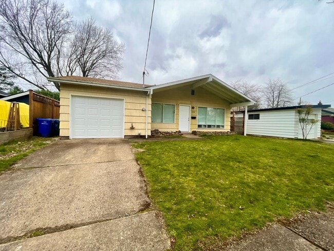 Building Photo - 1206 SE 87th Ave