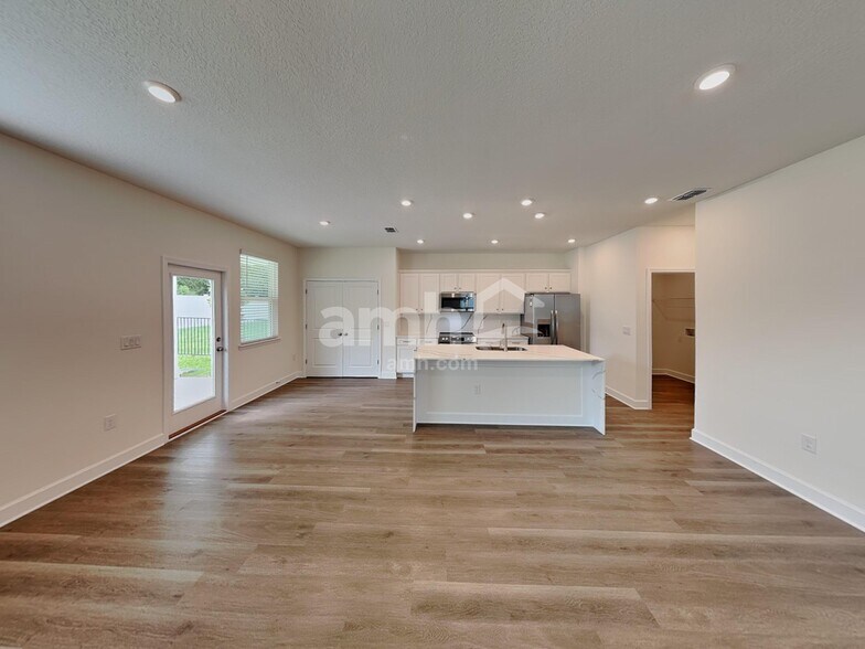 Building Photo - 2558 Belfort Lndg Ct